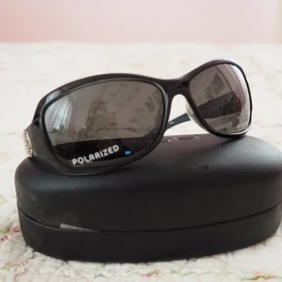 Angel Eyewear Sunglasses Polarized Black Rectangle Wrap Sunglasses Y2K Angel | Accessories | Angel Eyewear Sunglasses Polarized  main image 2